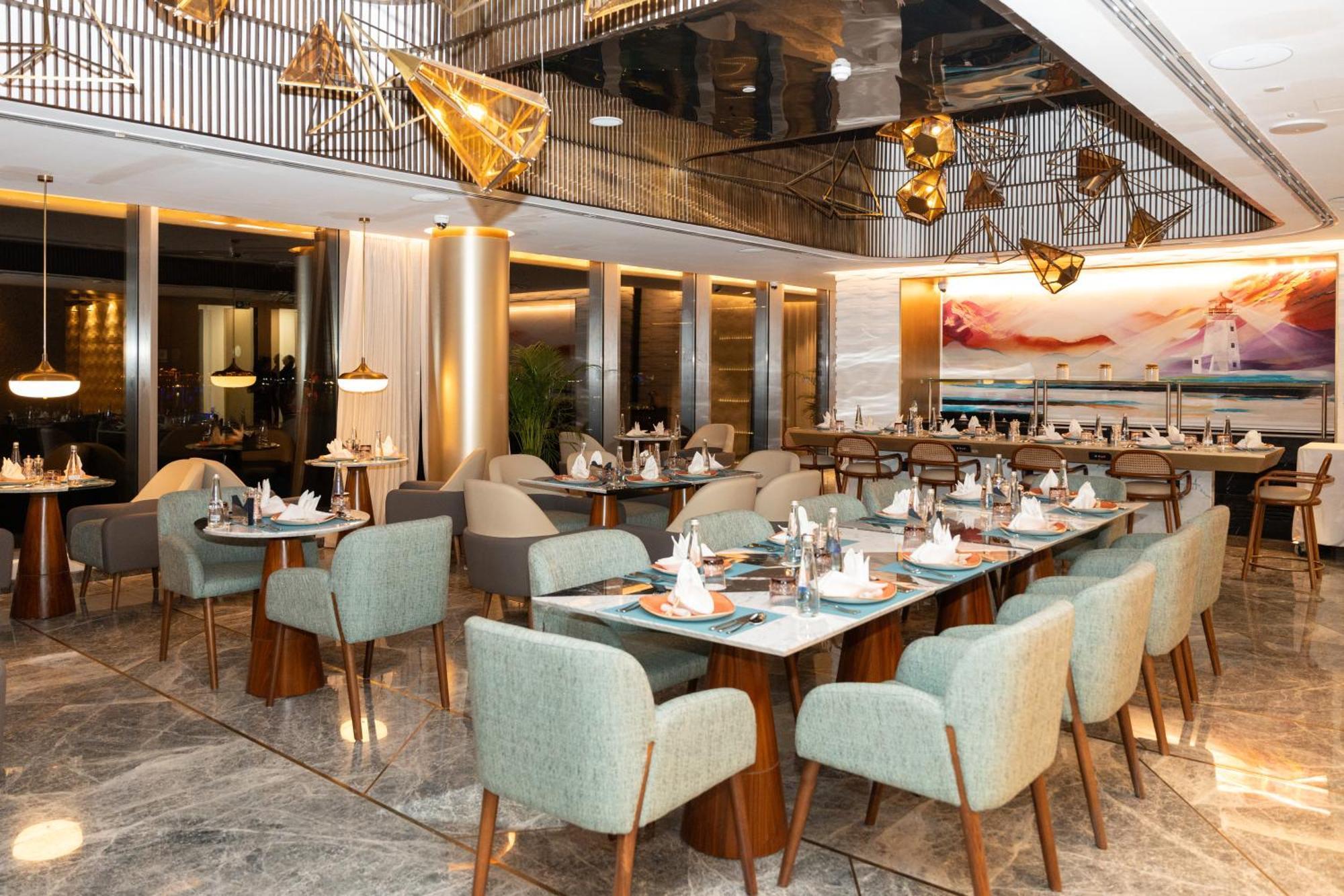Tumbi West Palm Beach Hotel Dubai,Tapestry Collection Hilton Exterior foto