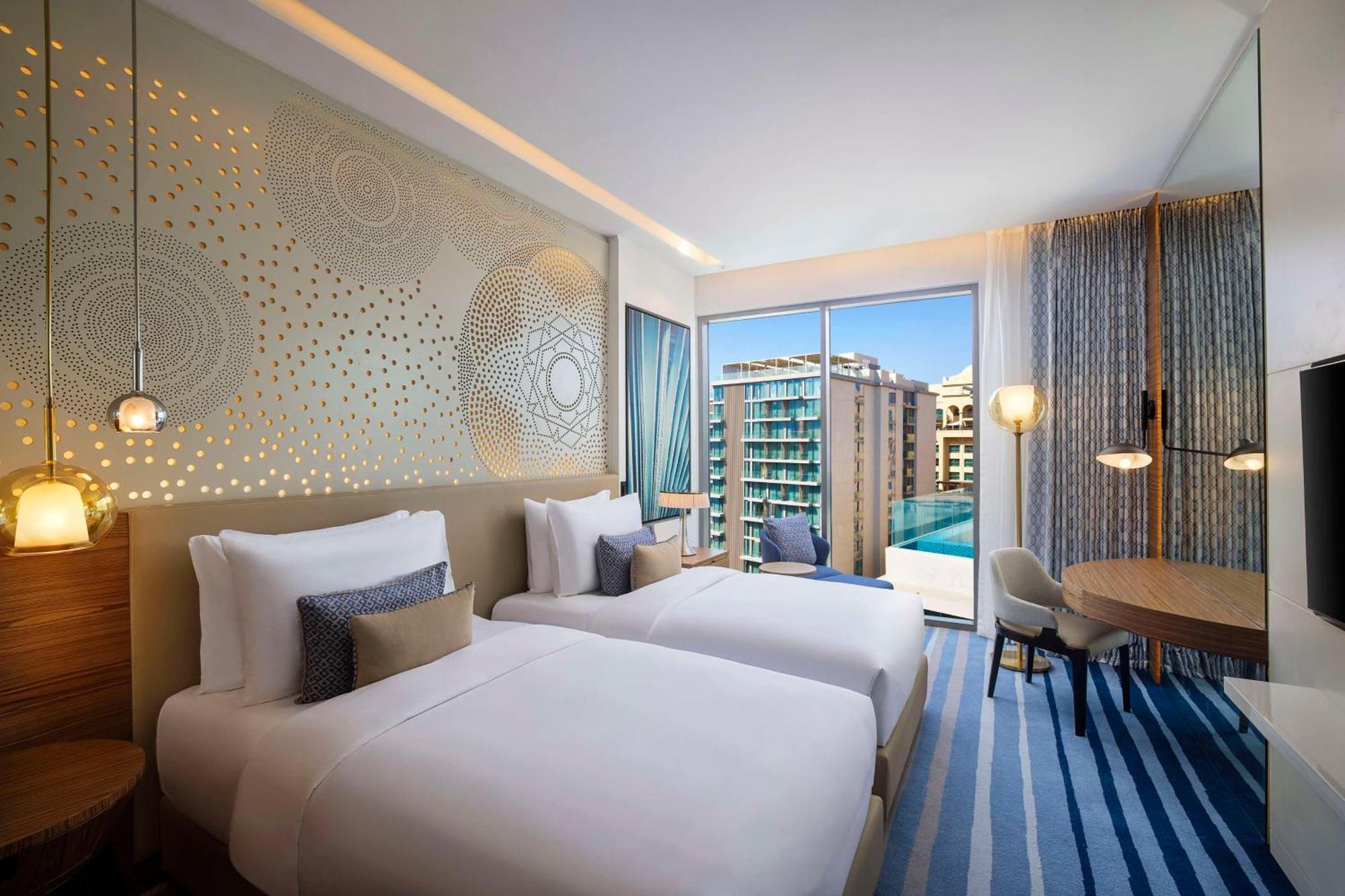 Tumbi West Palm Beach Hotel Dubai,Tapestry Collection Hilton Exterior foto