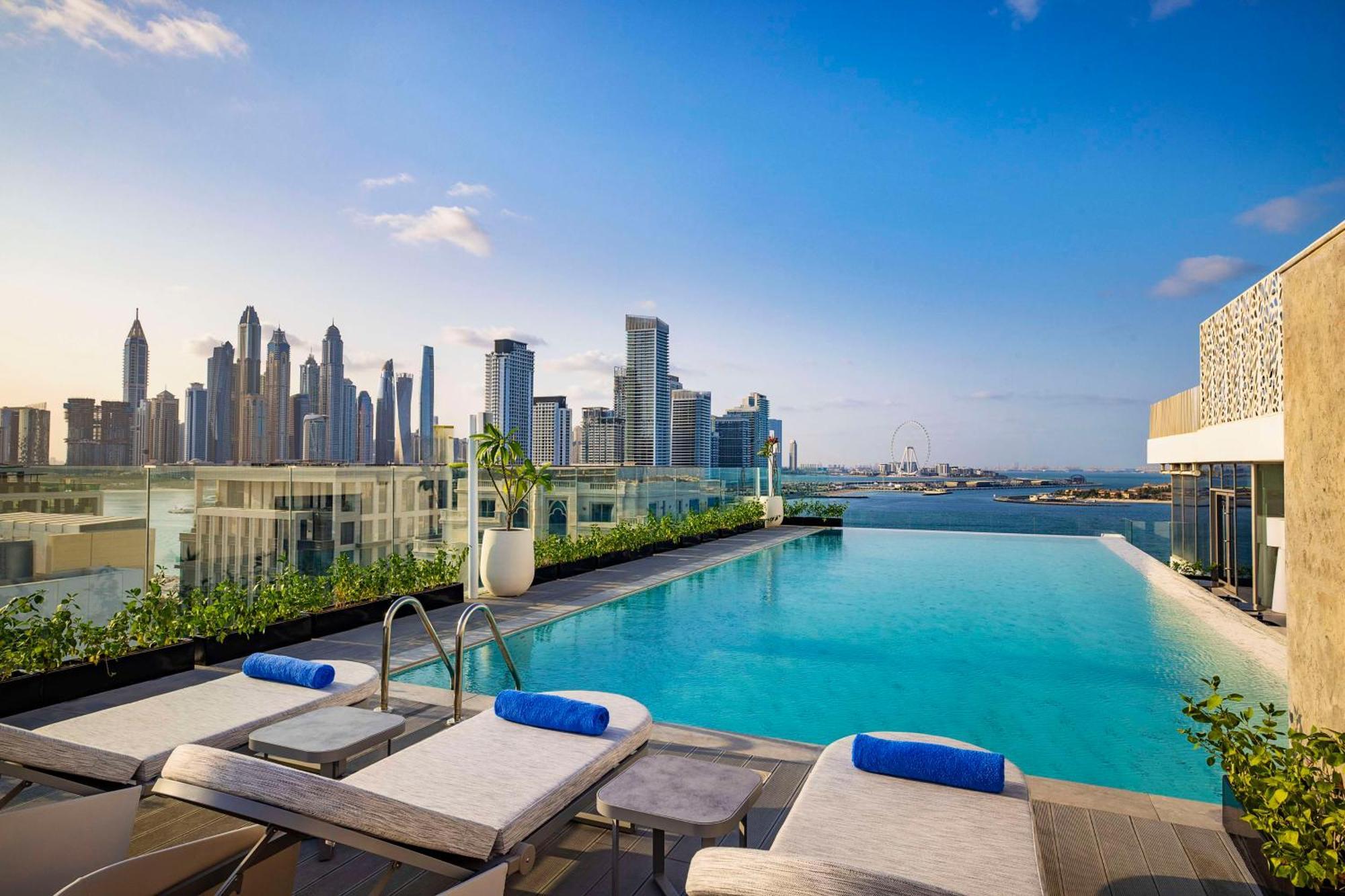 Tumbi West Palm Beach Hotel Dubai,Tapestry Collection Hilton Exterior foto